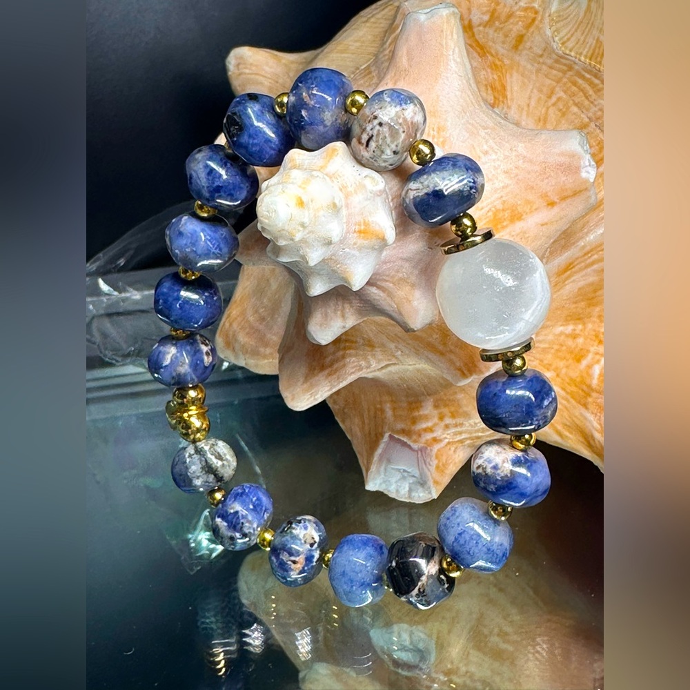 SELENITE+ SODALITE  STONES NATURAL BRACELET size 7”